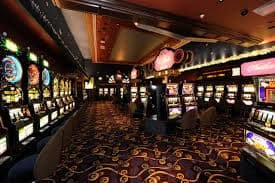 pisomax sports betting and casino entertainment platform on mobile in Philippines
